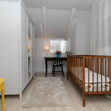 Holiday Home Blazevci 乡村民宿