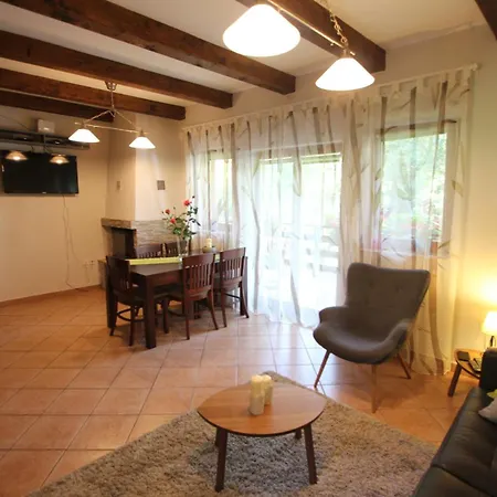 Holiday Home Blazevci カントリーハウス Blaževci